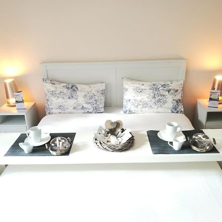 Antica Aria Di Roma Bed and Breakfast Εξωτερικό φωτογραφία