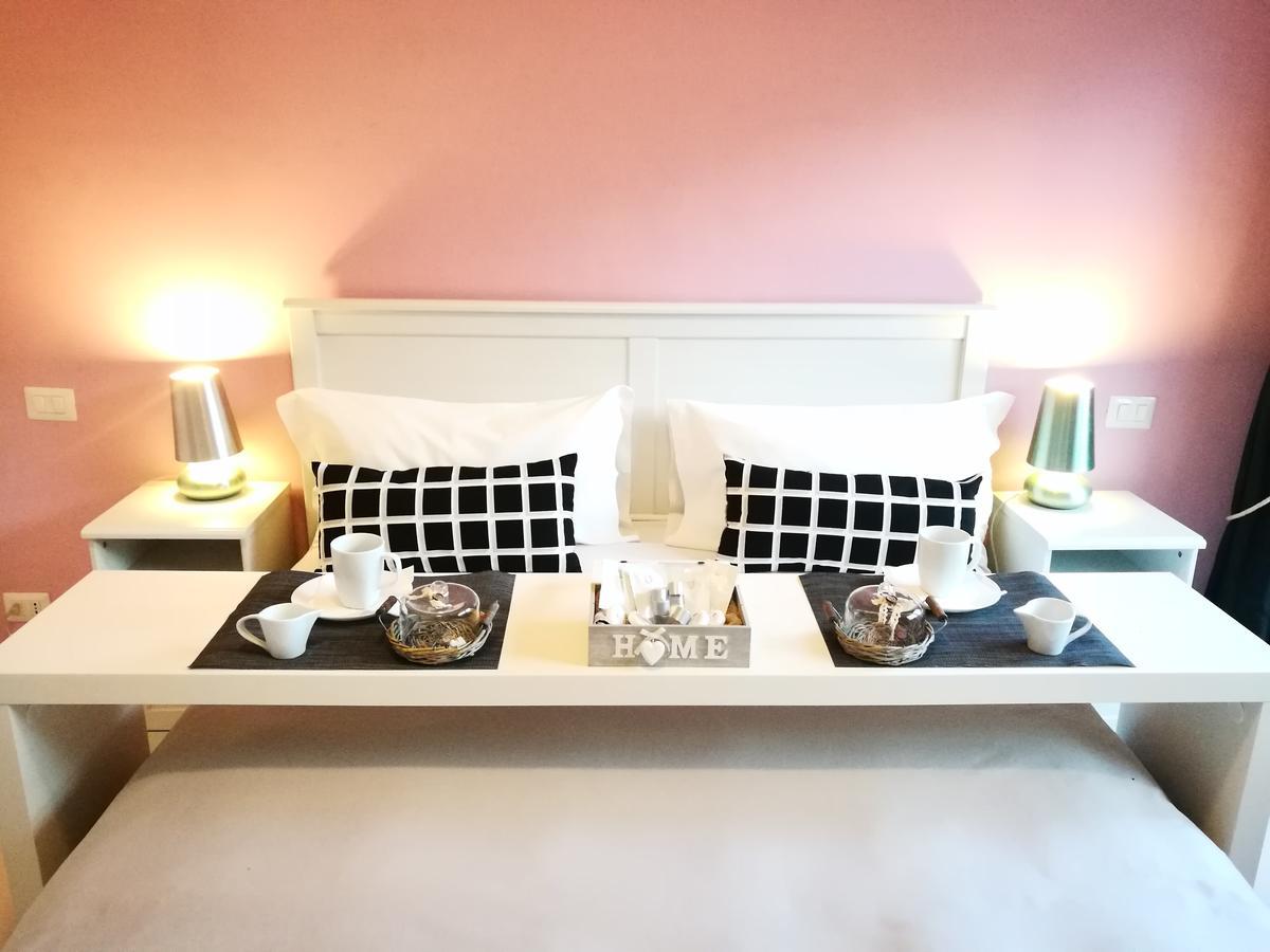 Antica Aria Di Roma Bed and Breakfast Εξωτερικό φωτογραφία
